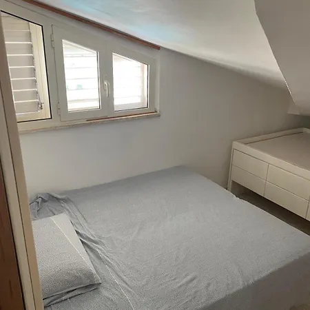 Rosa House Apartment