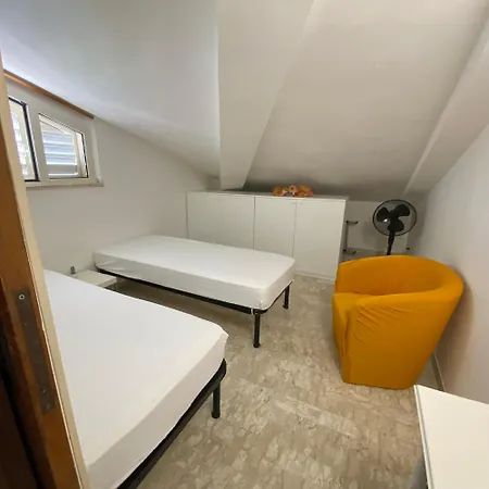 Rosa House *